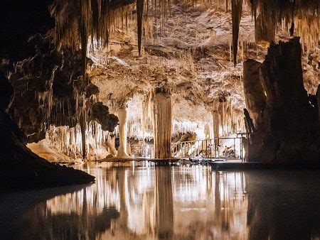 Spectacular Depths: Lake Cave’s Unprecedented Waters