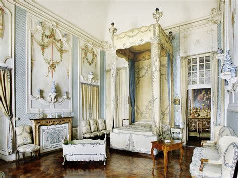 What Is Baroque-Style Design?