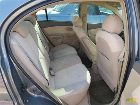 Beige Interior 2006 Kia Rio Sedan Photo #80186257 | GTCarLot.com