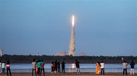 5 ISRO space missions by 2025! Know launch timelines and how much they ...