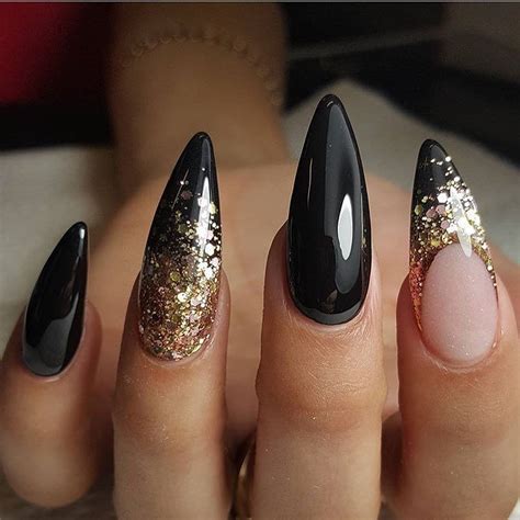 37 Black Glitter Nails Designs That You Can Make – Eazy Glam