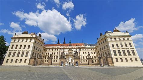 Prague Castle - Livingprague.com