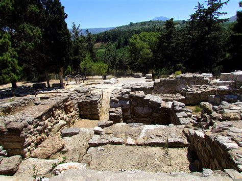 Minoan Labyrinth | AncientWorldWonders