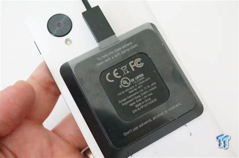 Google Nexus Wireless Charger Review