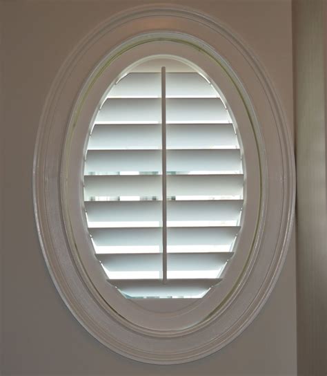 19 best images about Oval Window Ideas on Pinterest | Window treatments, Traditional bathroom ...