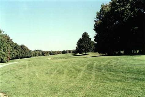 Country View Golf Club in Harrisville, Rhode Island, USA | Golf Advisor