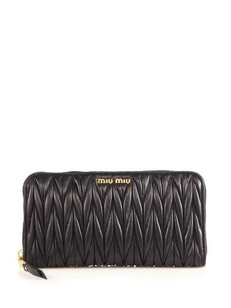 Miu miu Matelasse Leather Zip Continental Wallet in Black | Lyst