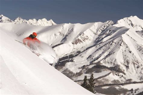 Crested Butte Ski Packages. Lowest Prices, Best Ski Deals - Guaranteed