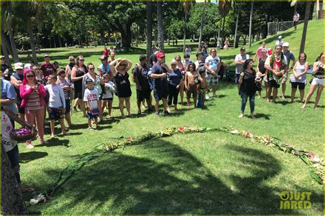 Dog the Bounty Hunter Honors Late Wife Beth Chapman at Memorial Service ...