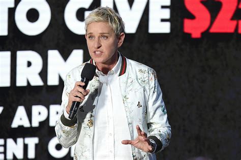 Ellen DeGeneres Announces First Stand-Up Tour In 15 Years