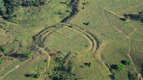 Geoglyphs in Amazon rainforest a mystery to scientists | CBC News