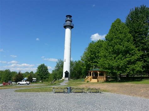 LightHouse in Summersville WV around Lake..BEAUTIFUL Summersville Lake, Lake Lighthouse, Lake ...