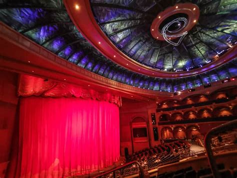 O, the Cirque du Soleil show at the Bellagio | Did we like it?