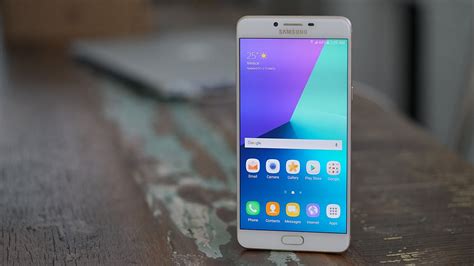 Samsung Galaxy C9 Pro review - GadgetMatch