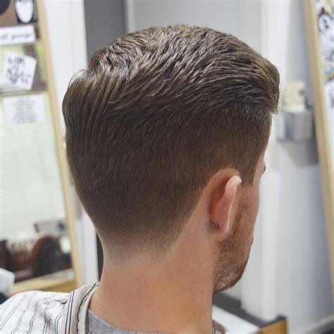 Men's Hairstyle + Haircut Trends For 2022