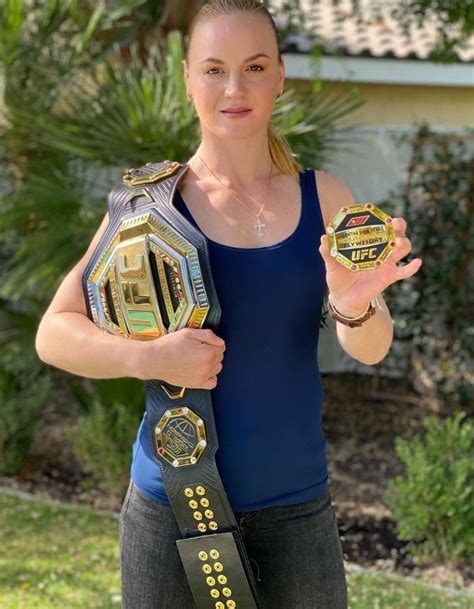 Valentina Shevchenko UFC belt – Hot MMA babes