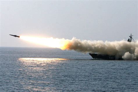 Russian Tarantul class missile corvette R-24 launches a Moskit Anti-Ship Missile (1959x1307) : r ...