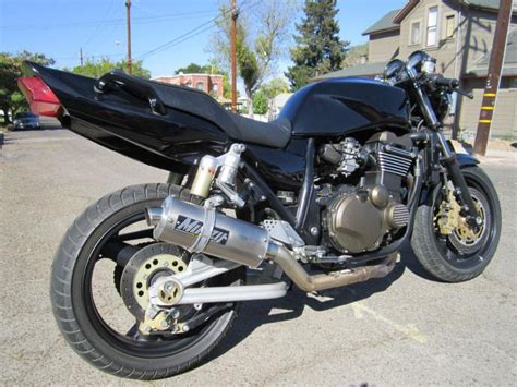 Kawasaki ZRX 1200 Cafe Racer Muscle bike Naked for sale on 2040-motos