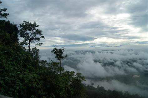 Gunung Stong State Park : 16 reasons to love Kelantan - ExpatGo : The state park's tropical ...