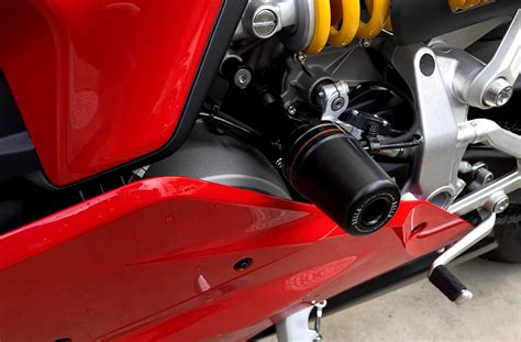 AELLA Frame Slider Kit For the Ducati Panigale V2 (2020+) and ...