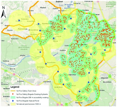 Accessibility of fire hydrants' access points (200 m) and natural water ...