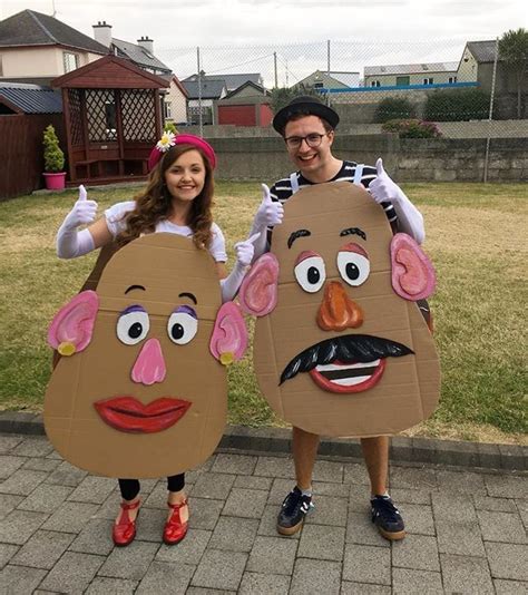 Grab your boo these 2021 halloween couples costumes are clever and cute – Artofit