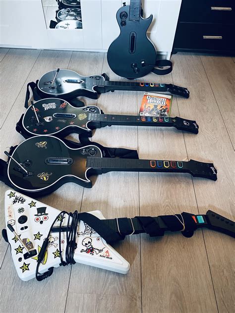 My last modded guitar went really well so I bought 4 more guitars to mod! : r/CloneHero