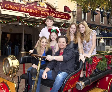 Michael J. Fox & Family At Disneyland (PHOTO) | HuffPost