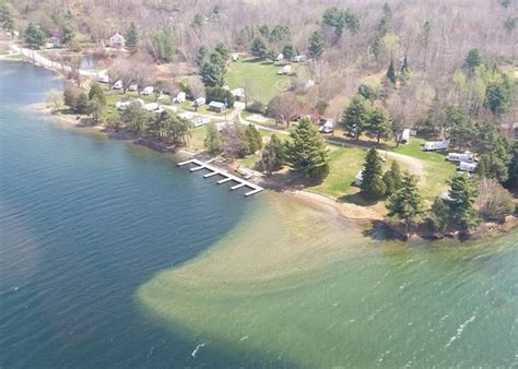 Camping - Canoe Lake Campground