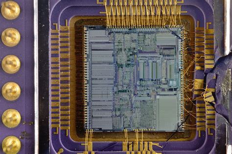 Crazy closeup of an old CPU die. This CPU was an Intel 80386DX-20. [OC ...