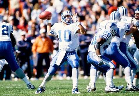 The pitiful history of Detroit Lions quarterbacks since they were in the 1992 NFC Championship Game