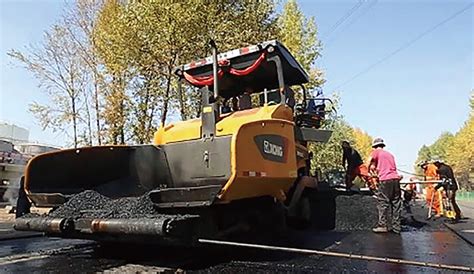 Asphalt Paving Equipment: What Equipment is Used for Asphalt Paving?