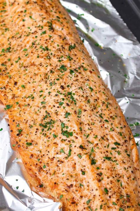 How Long to Bake Salmon in Oven - TipBuzz