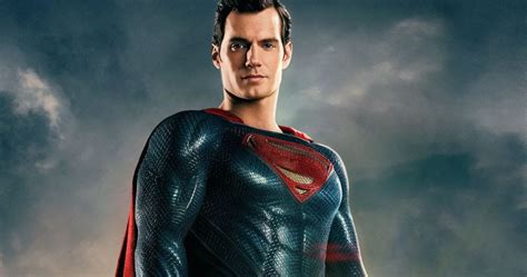 Justice League Superman Is Closer to the Comics Says Henry Cavill