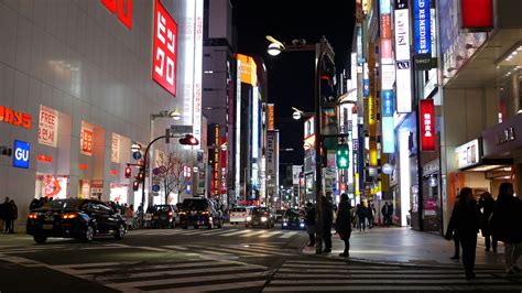 Shinjuku By Night Part 1 - TokyoStreetView