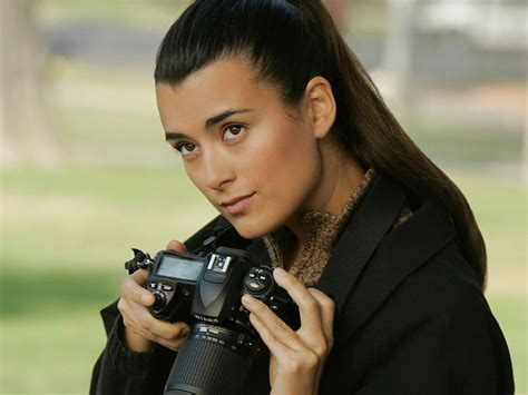 Ziva David Wallpaper - Ziva David Wallpaper (25966848) - Fanpop