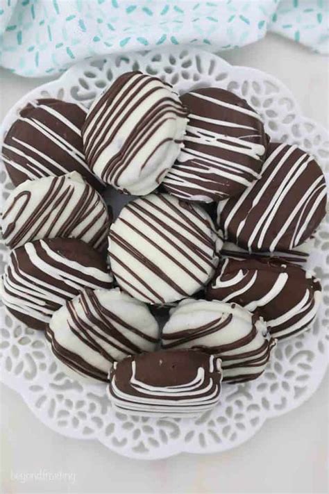 Chocolate Covered Oreos Recipe | Quick and Easy Oreo Dessert