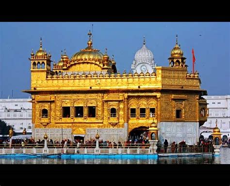 Gurpurab Special: 10 Most Famous Gurudwaras In India