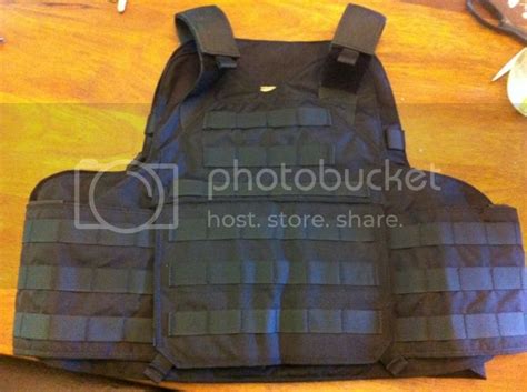SOLD: Mayflower low profile assault armor carrier