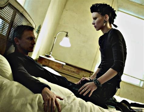 Lisbeth and Mikael - The Girl With The Dragon Tattoo (2011) Movie Photo ...