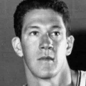 John Havlicek - Bio, Facts, Family | Famous Birthdays