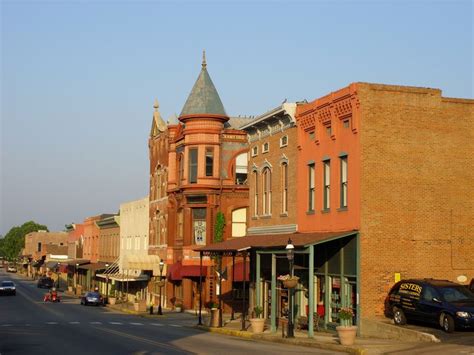 15 Best Small Towns to Visit in Arkansas - The Crazy Tourist ...