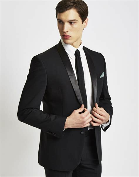 Definition: What Is Black Tie, Tux Or Tuxedo