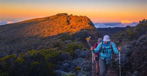 Réunion: Weekly Piton de la Fournaise Volcano Hike in French | GetYourGuide