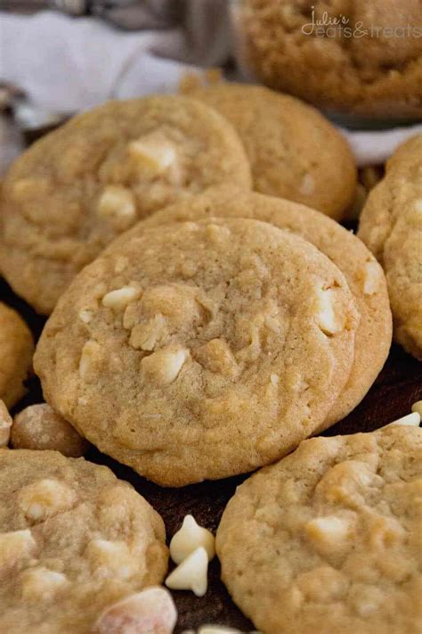 White Chocolate Macadamia Cookies ~ Soft, chewy cookies loaded… (With images) | White chocolate ...