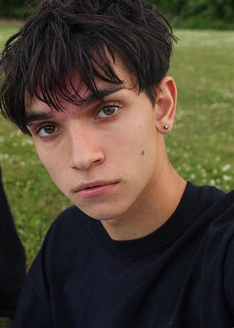 Lucas Dobre Height, Weight, Age, Girlfriend, Family, Facts, Biography