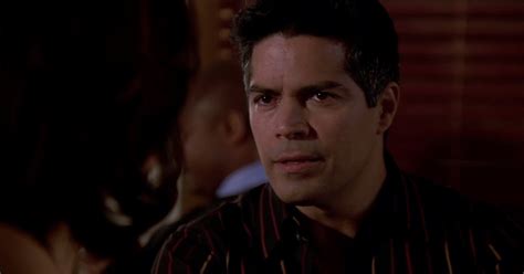 EvilTwin's Male Film & TV Screencaps 2: NYPD Blue 11x14 - Esai Morales