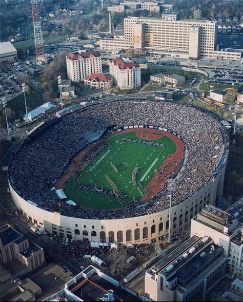 The last game played at Pitt stadium in 1999 : r/pittsburghpanthers