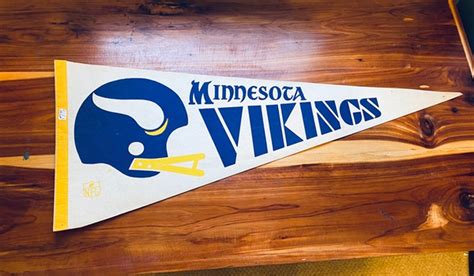 Minnesota Vikings NFL 1970's Team Pennant