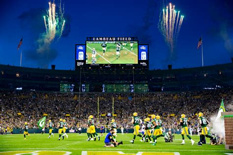 All 30 NFL Stadiums, Ranked From Best to Worst - FanBuzz